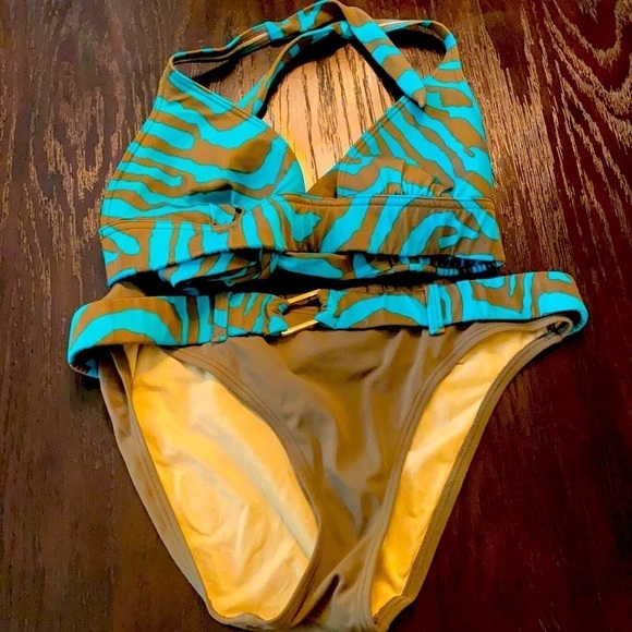 Victoria’s Secret Halter bikin - Picture 1 of 5